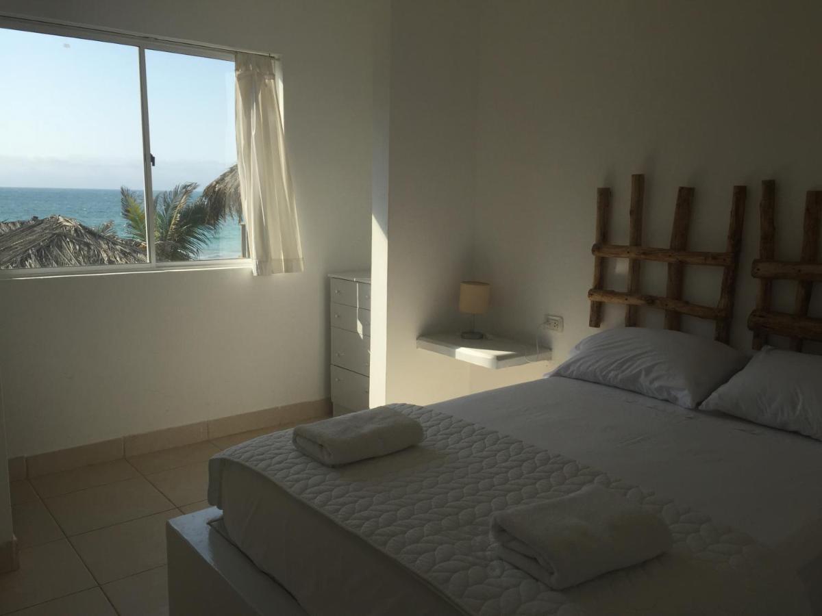 לוס אורגנוס Hotel Puerto Antiguo מראה חיצוני תמונה