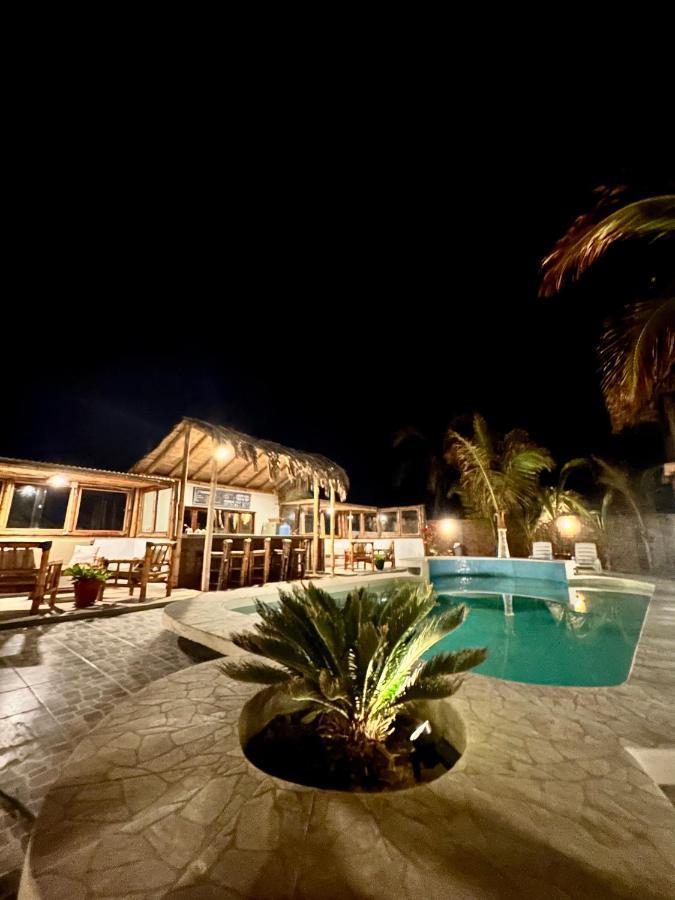 לוס אורגנוס Hotel Puerto Antiguo מראה חיצוני תמונה