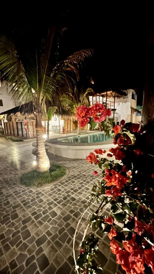לוס אורגנוס Hotel Puerto Antiguo מראה חיצוני תמונה