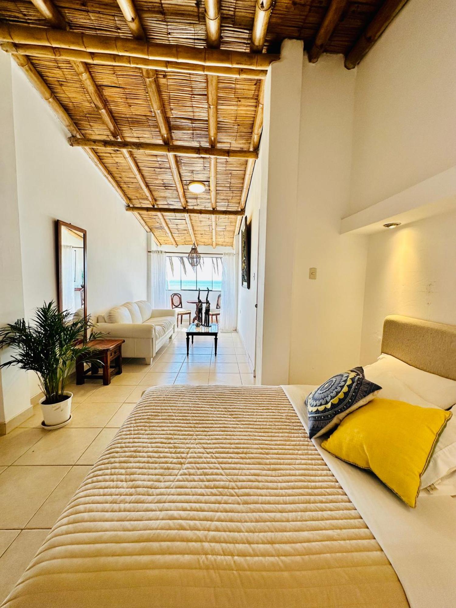 לוס אורגנוס Hotel Puerto Antiguo מראה חיצוני תמונה