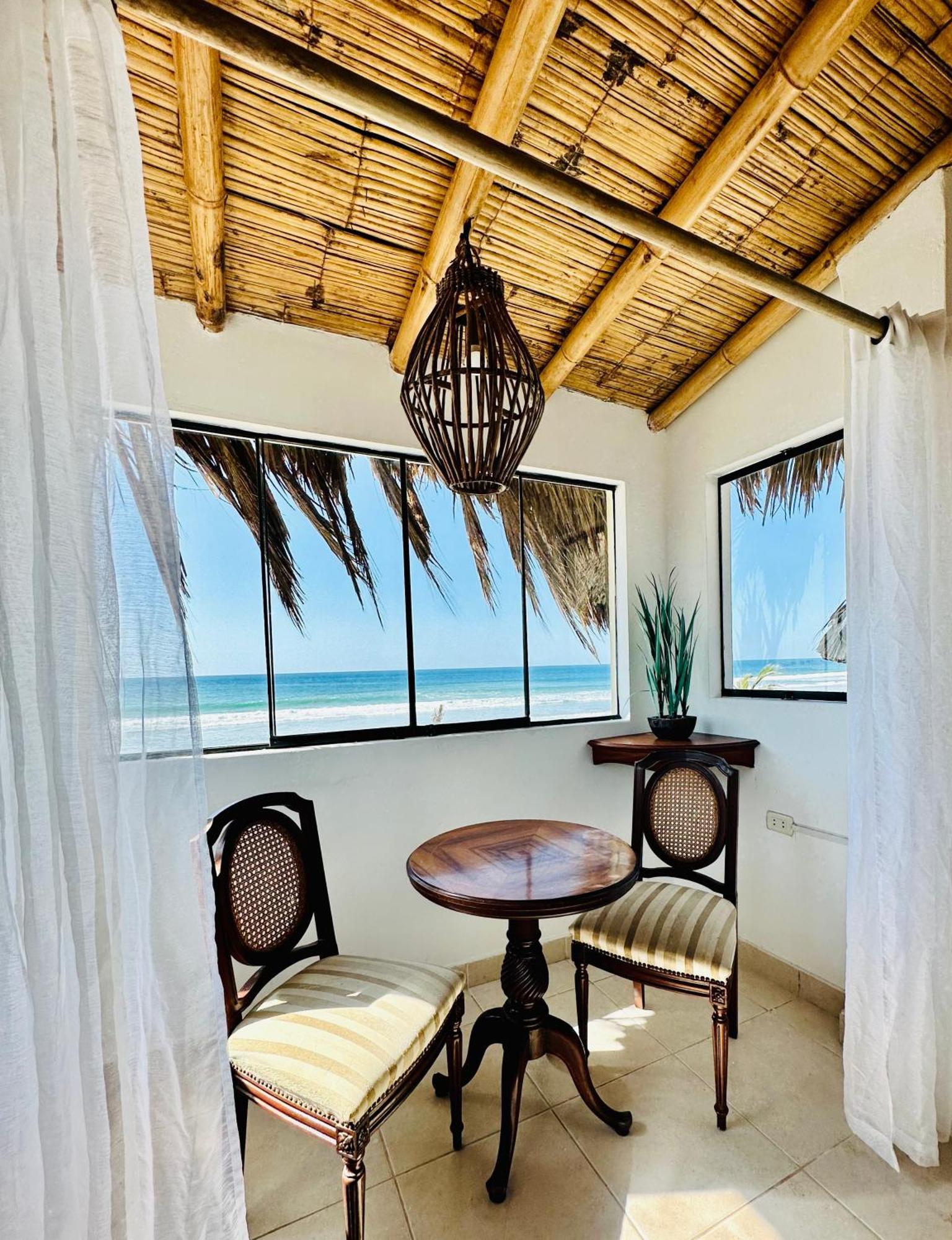 לוס אורגנוס Hotel Puerto Antiguo מראה חיצוני תמונה