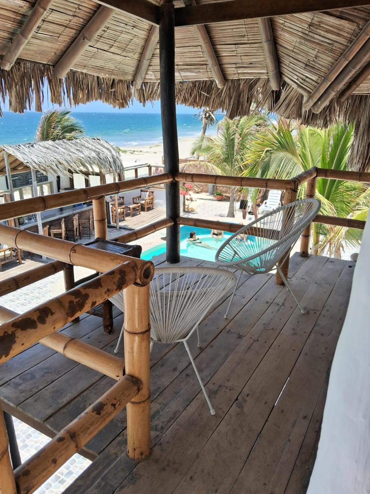 לוס אורגנוס Hotel Puerto Antiguo מראה חיצוני תמונה