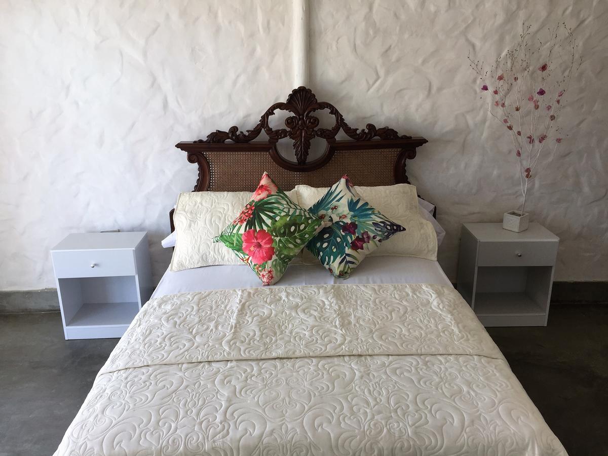 לוס אורגנוס Hotel Puerto Antiguo מראה חיצוני תמונה
