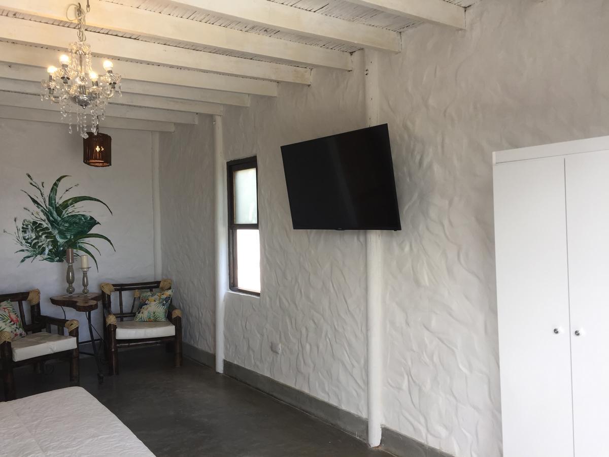 לוס אורגנוס Hotel Puerto Antiguo מראה חיצוני תמונה