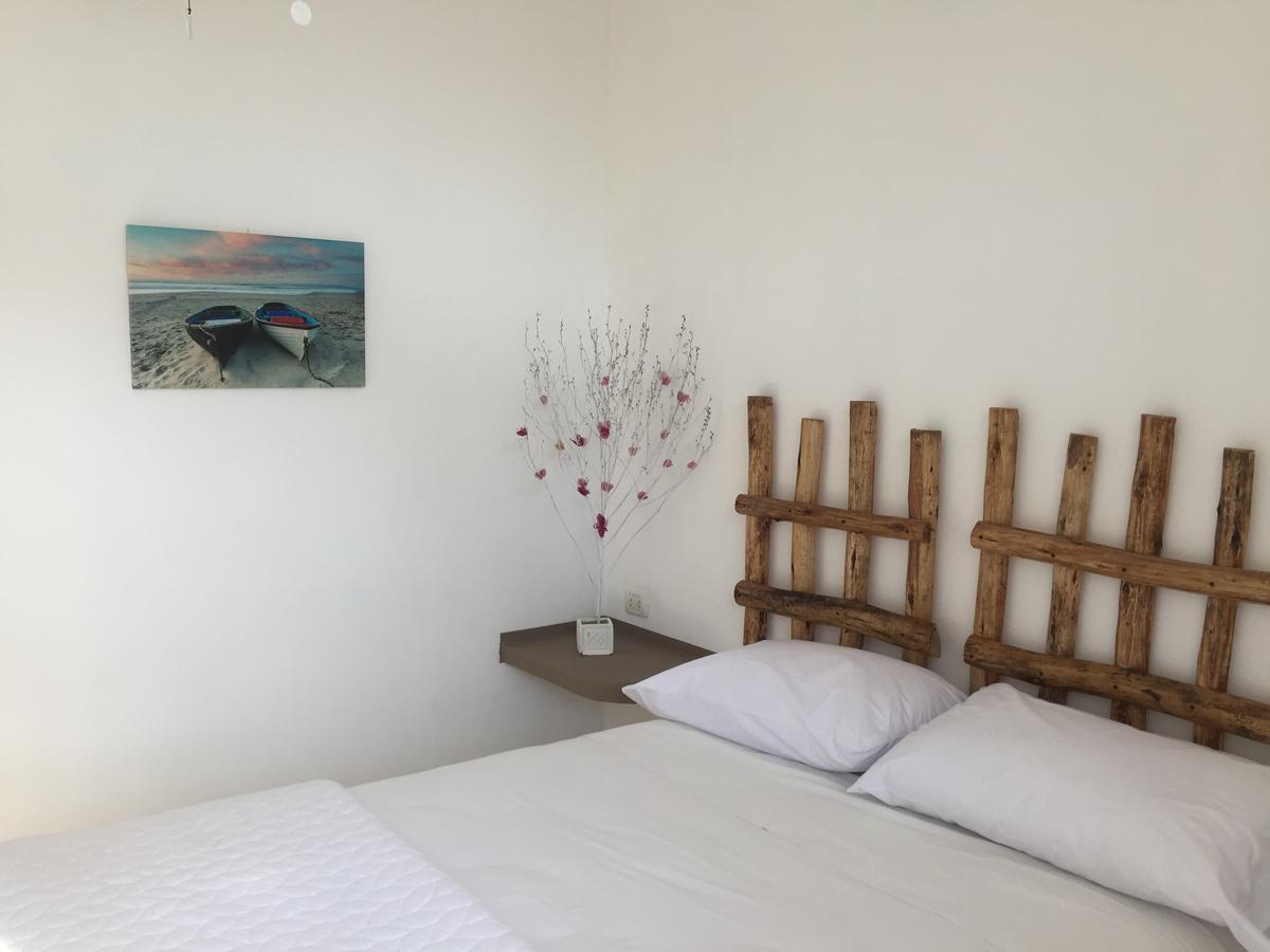 לוס אורגנוס Hotel Puerto Antiguo מראה חיצוני תמונה